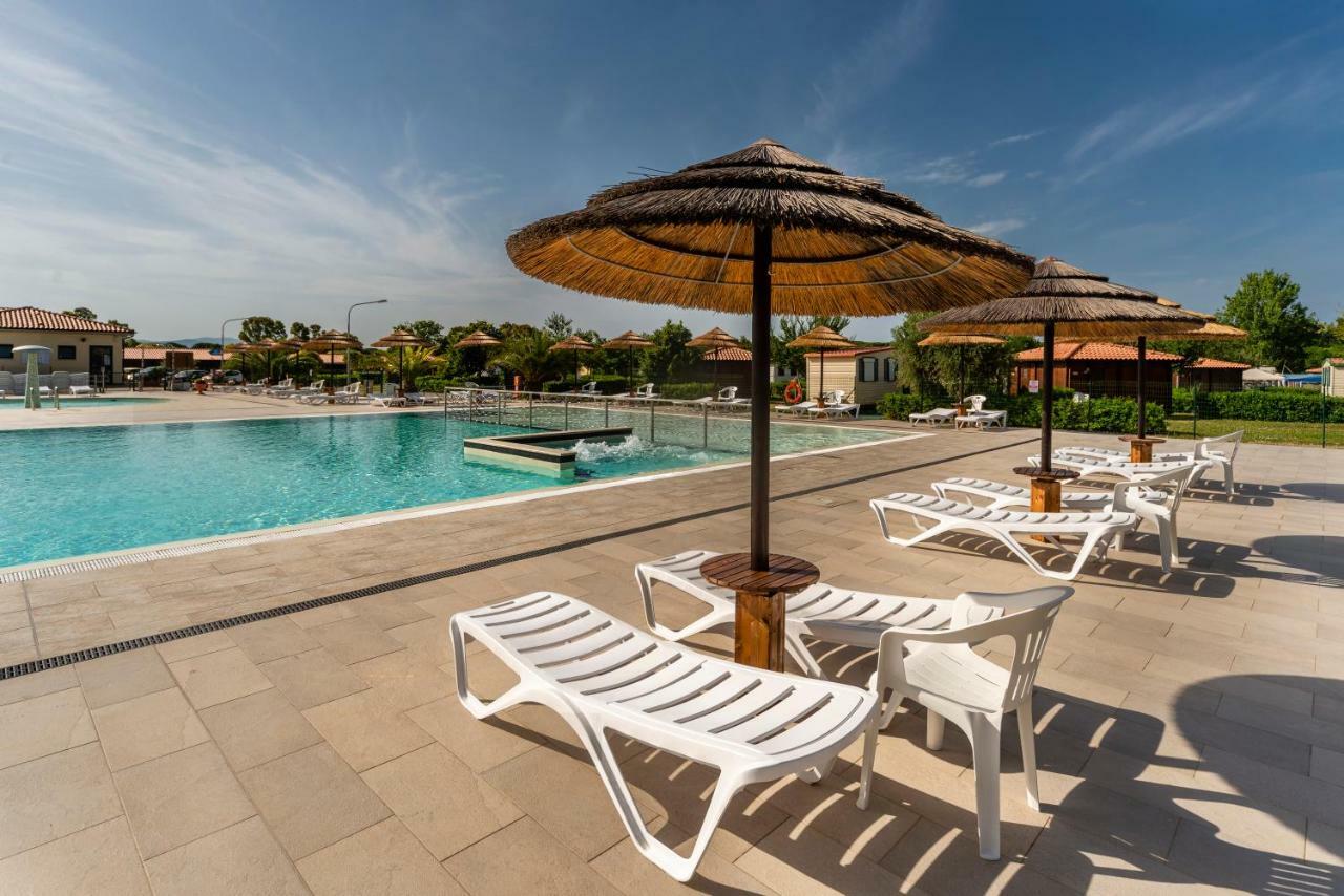 Il Veliero Hotel Follonica Buitenkant foto
