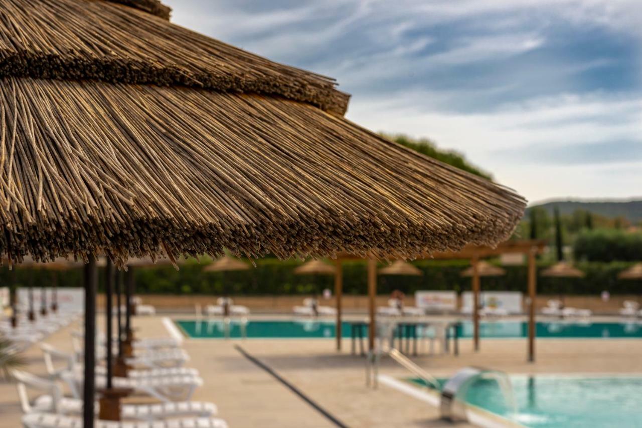 Il Veliero Hotel Follonica Buitenkant foto